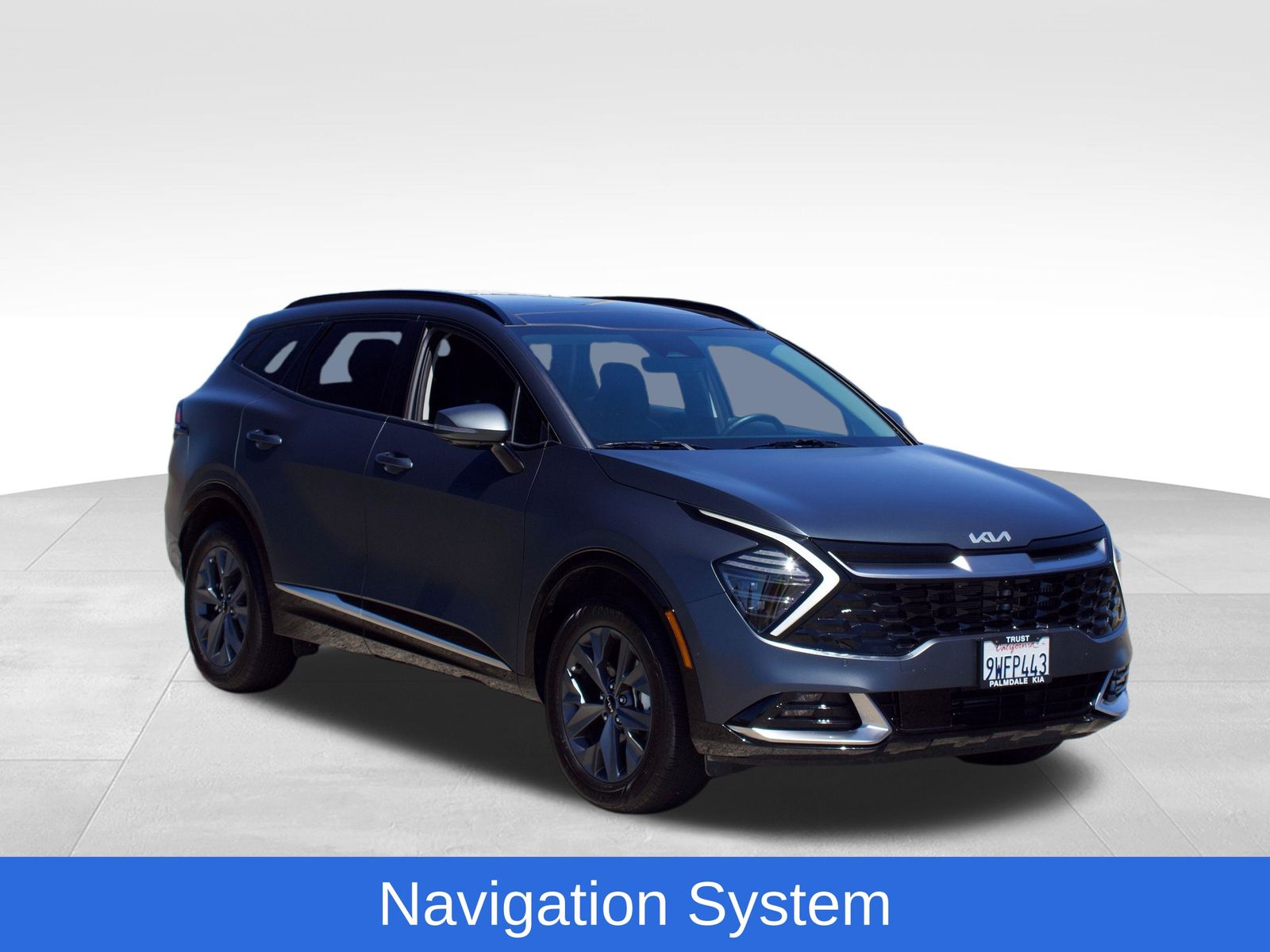 View vehicle photo 2