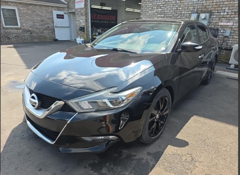Super Black 2018 Nissan Maxima Sedan Front-Wheel Drive Continuously Variable Transmission