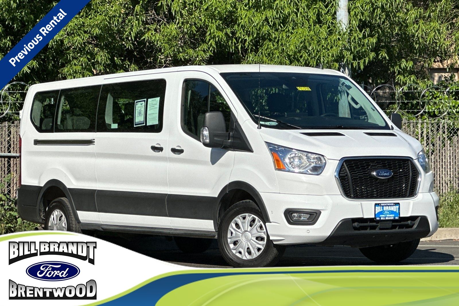 Oxford White 2022 Ford Transit Passenger 350 XLT Low Roof LB RWD Van Rear-Wheel Drive