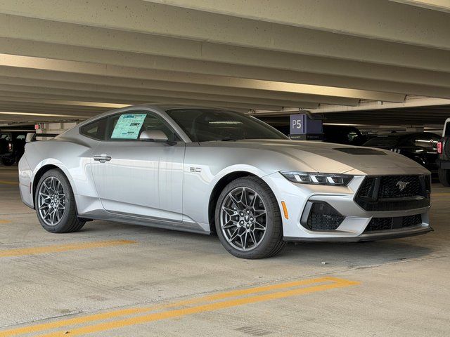 2025 Ford Mustang GT Premium Fastback's photo