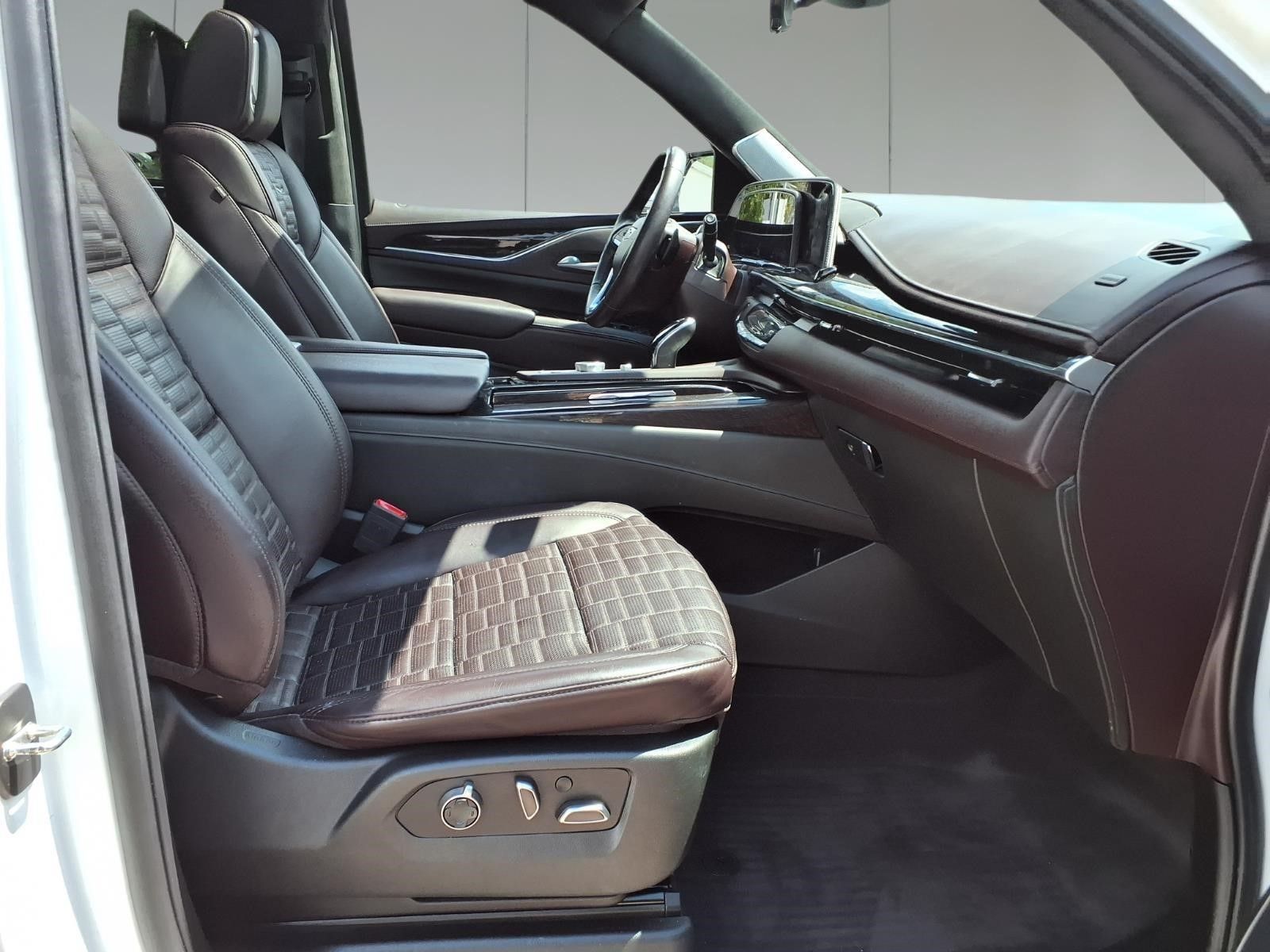 2023 Cadillac Escalade Premium Luxury Platinum White at Bayway Cadillac Southwest