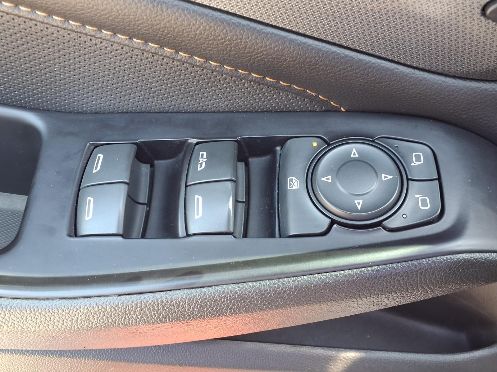 2019 Chevrolet Traverse Premier White at Community Honda