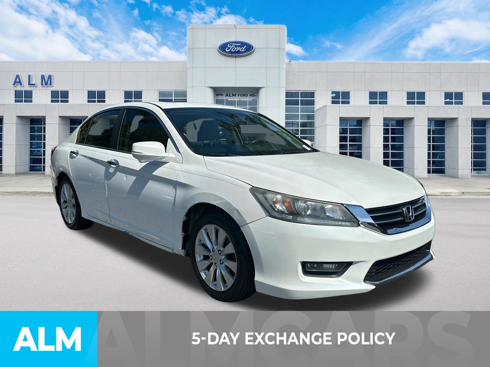 Used 2014 White Honda EX-L image 3