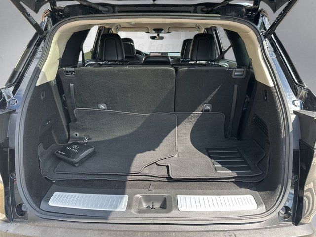 Used 2024 Black INFINITI Sensory image 29
