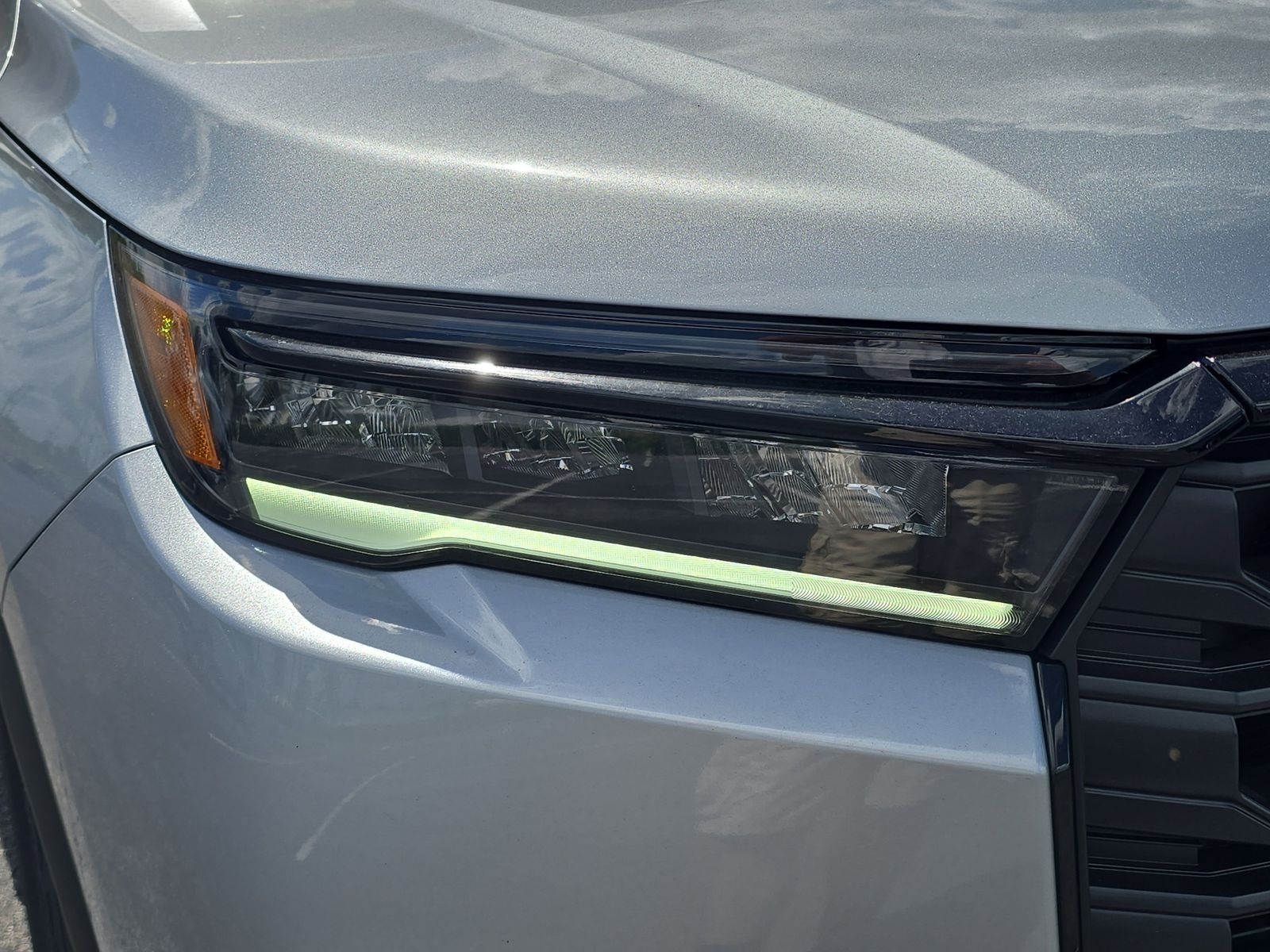 View vehicle photo 7