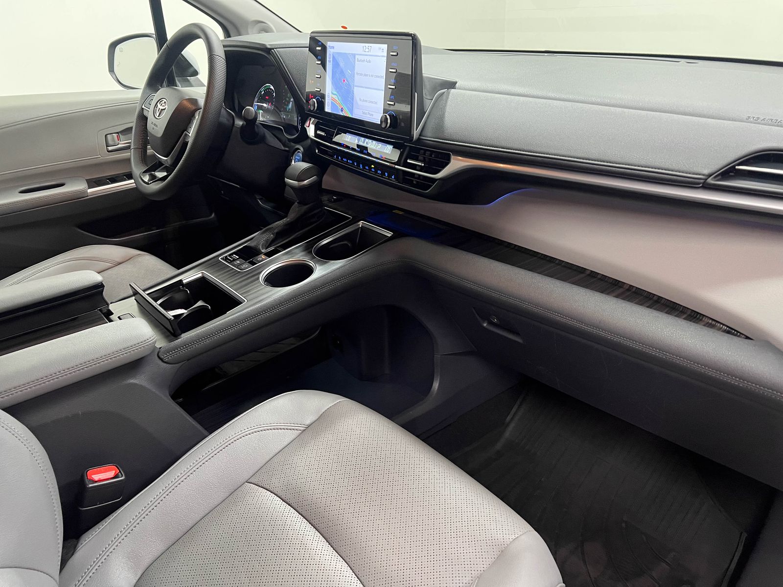 used 2023 Toyota Sienna car, priced at $49,888