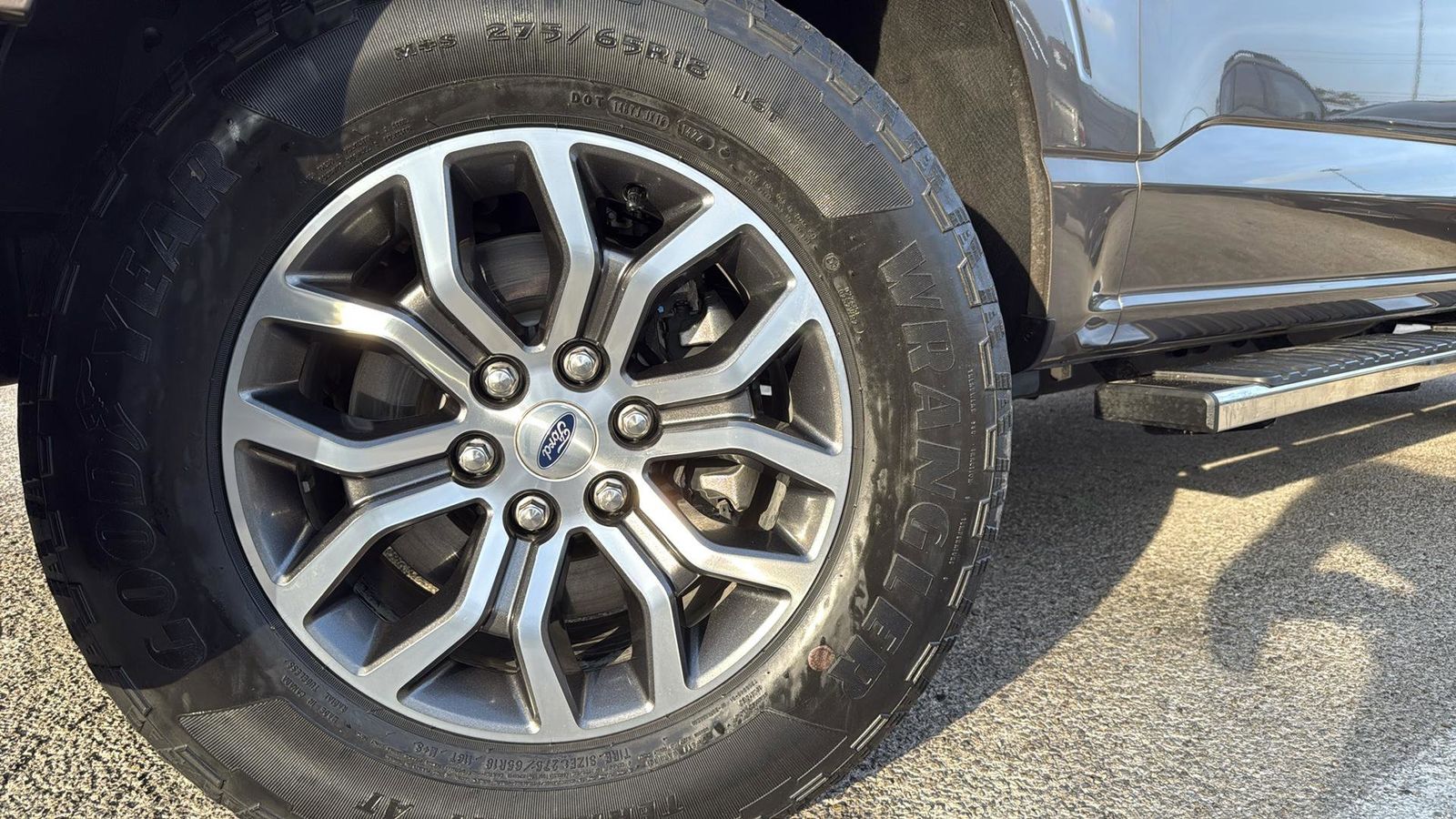 Used Car 2022 Ford F-150  Lariat For Sale Under $40,000 In Austin, Texas