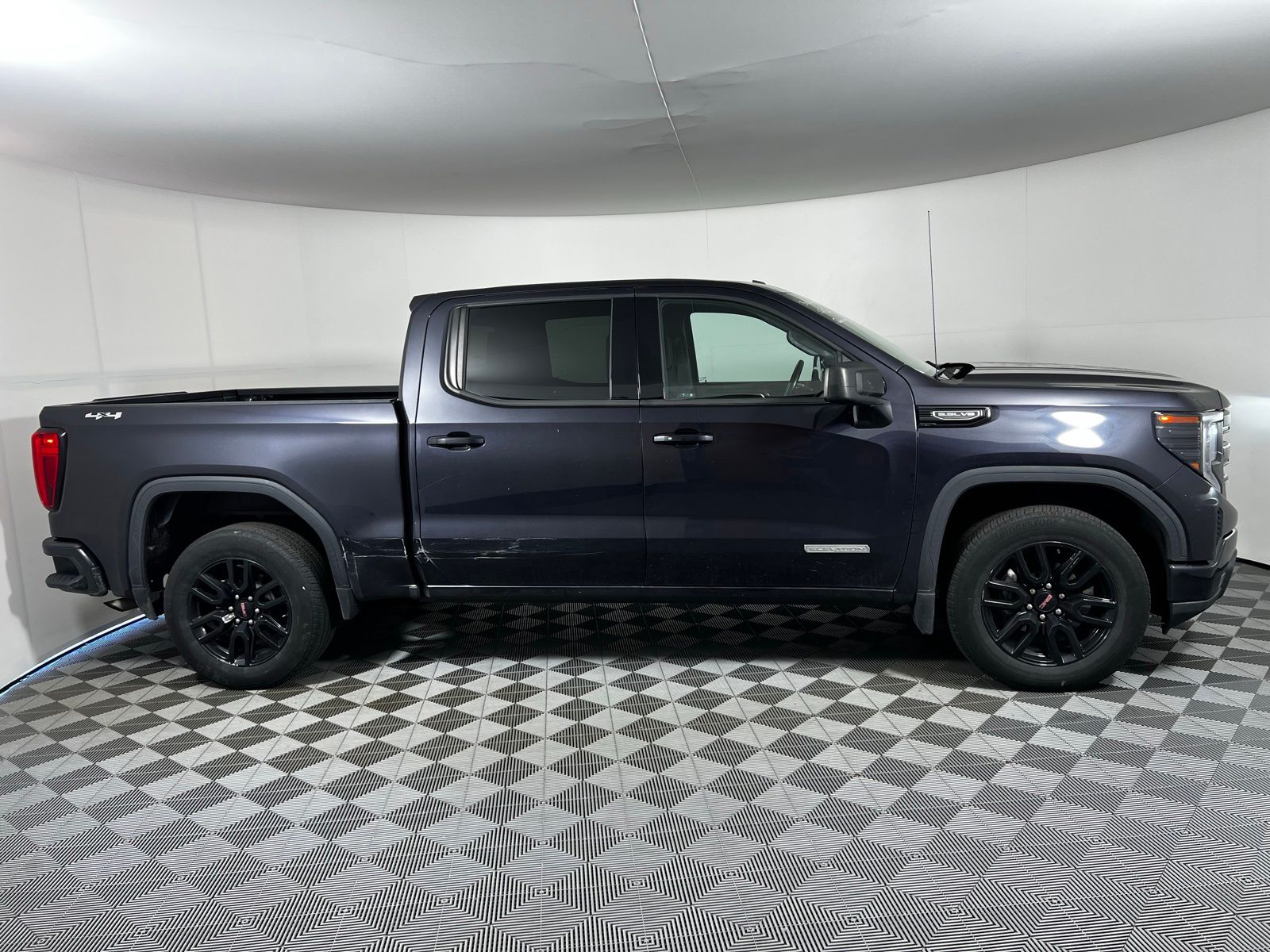 Thumbnail: 2022 GMC Sierra 1500 - 4