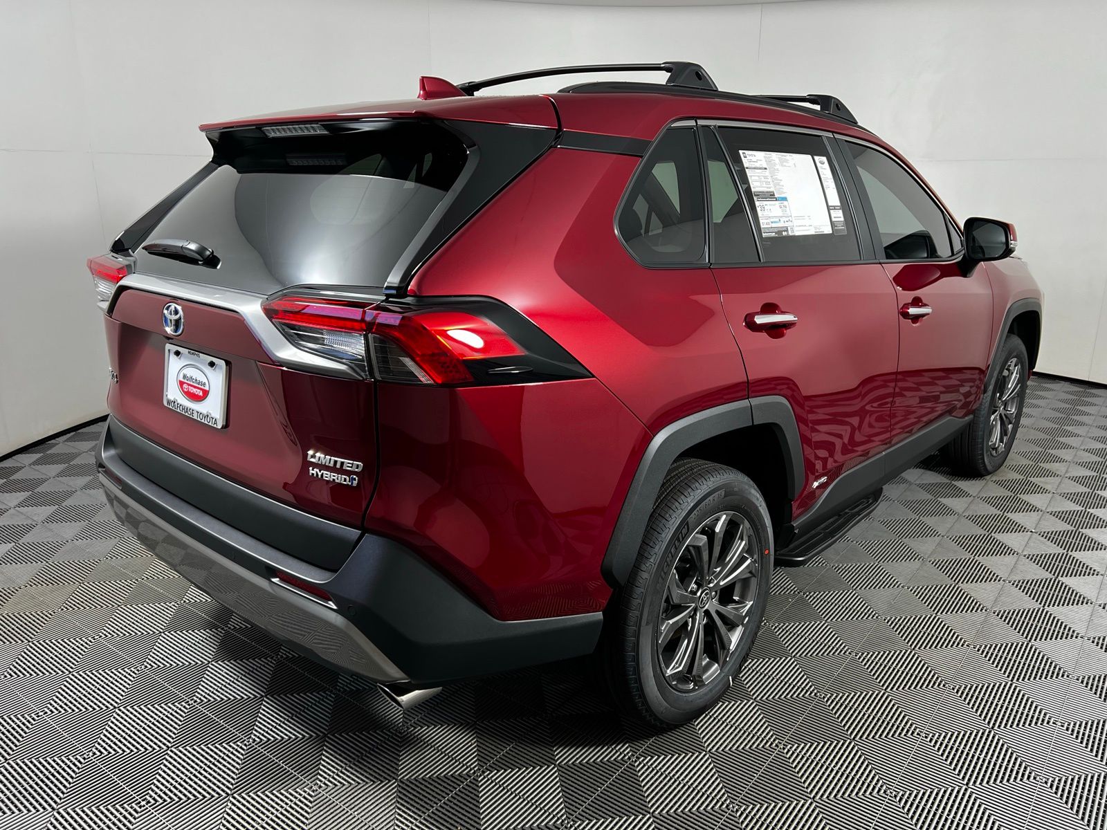 Thumbnail: 2025 Toyota RAV4 - 5