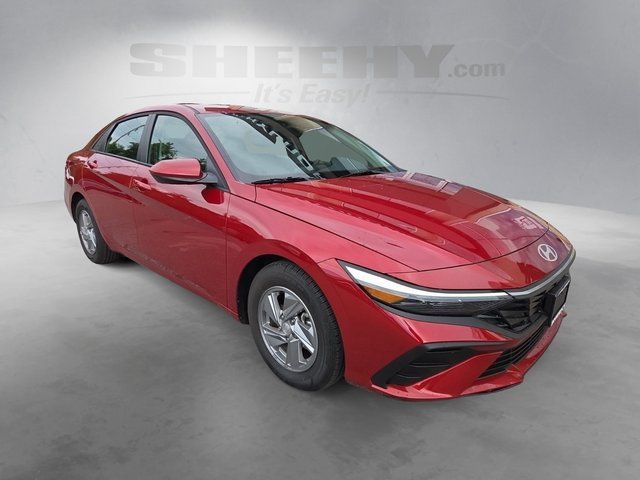 Red 2025 Hyundai Elantra Sedan Front-Wheel Drive Continuously Variable Transmission