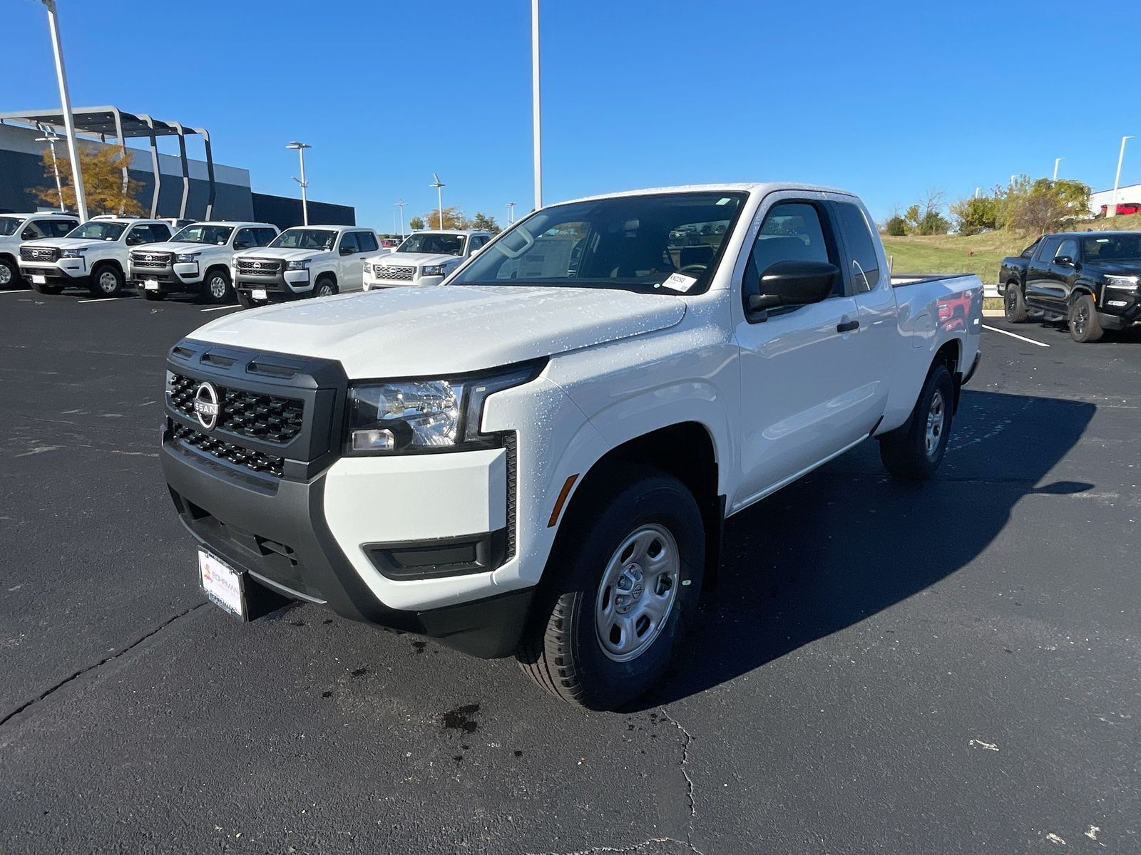 2025 Nissan Frontier S 23