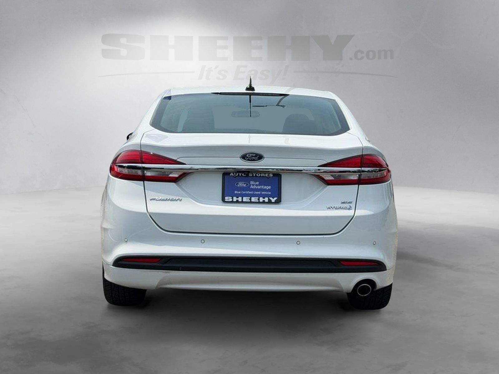 Certified Used 2018 Oxford White Ford SE image 14