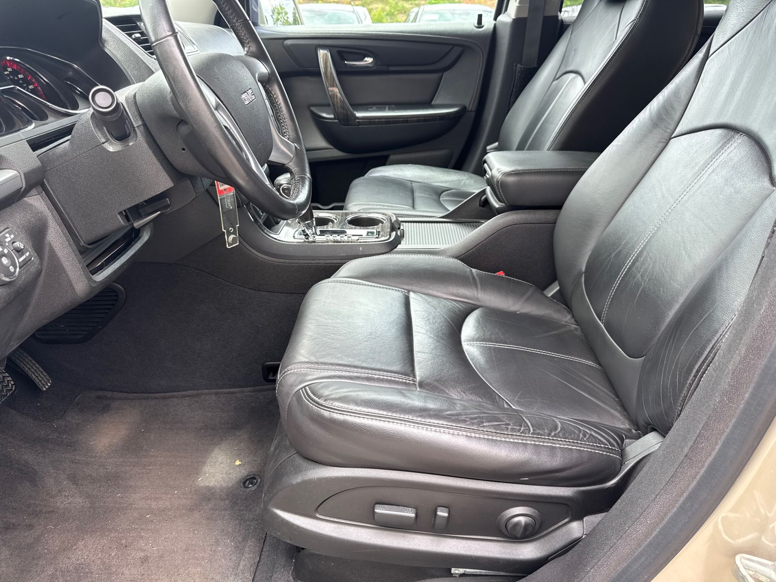Used 2016 Silver GMC SLT-1 image 9