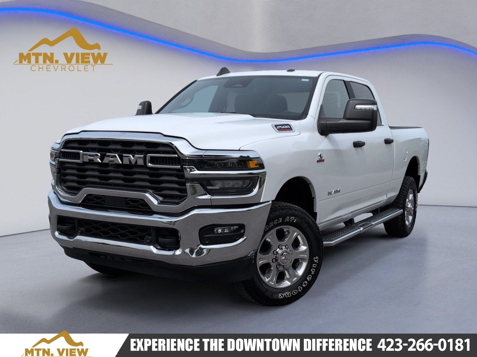 Bright White Clearcoat 2025 RAM 2500 Pickup Truck Four-Wheel Drive 8-Speed Automatic