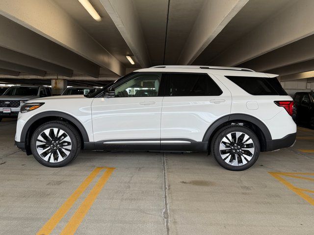 New 2026 Star White Metallic Tri-Coat Ford Platinum image 4