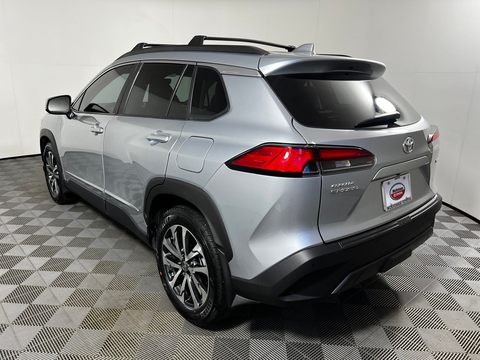 Thumbnail: 2023 Toyota Corolla Cross - 7