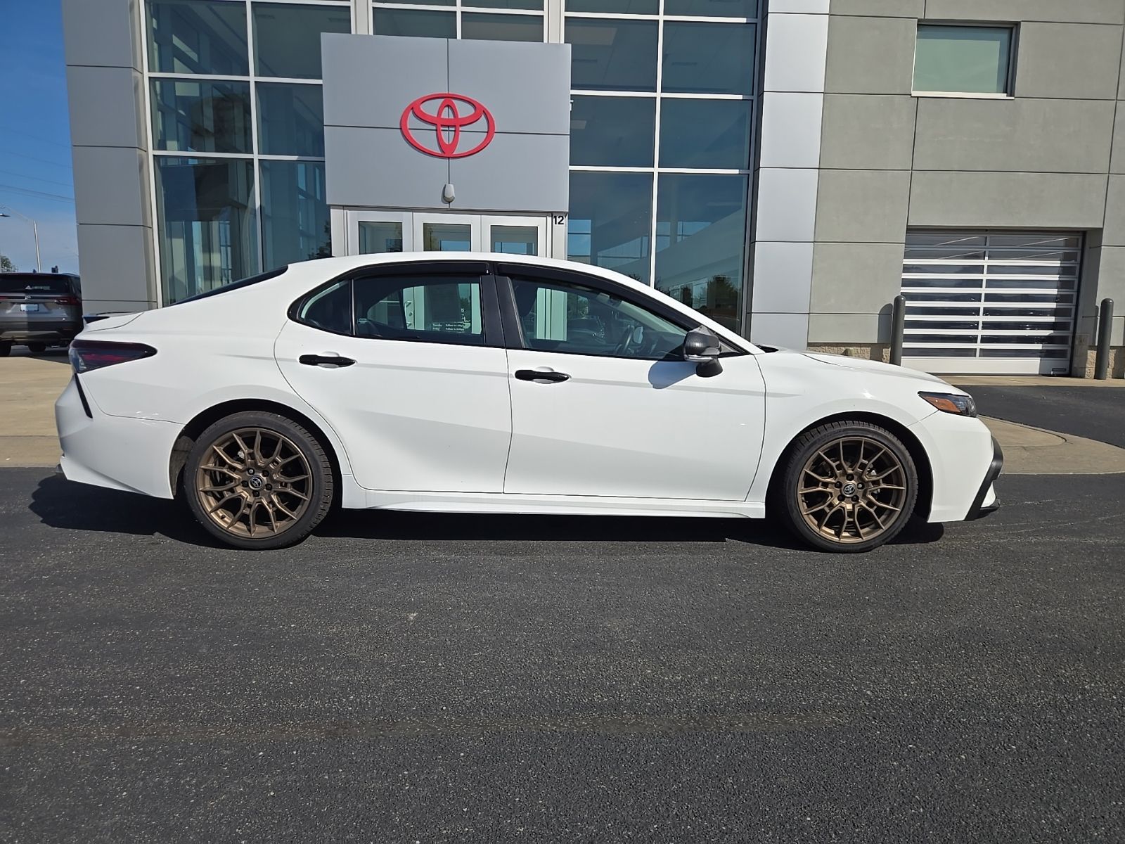 2024 Toyota Camry SE Nightshade - Photo 8