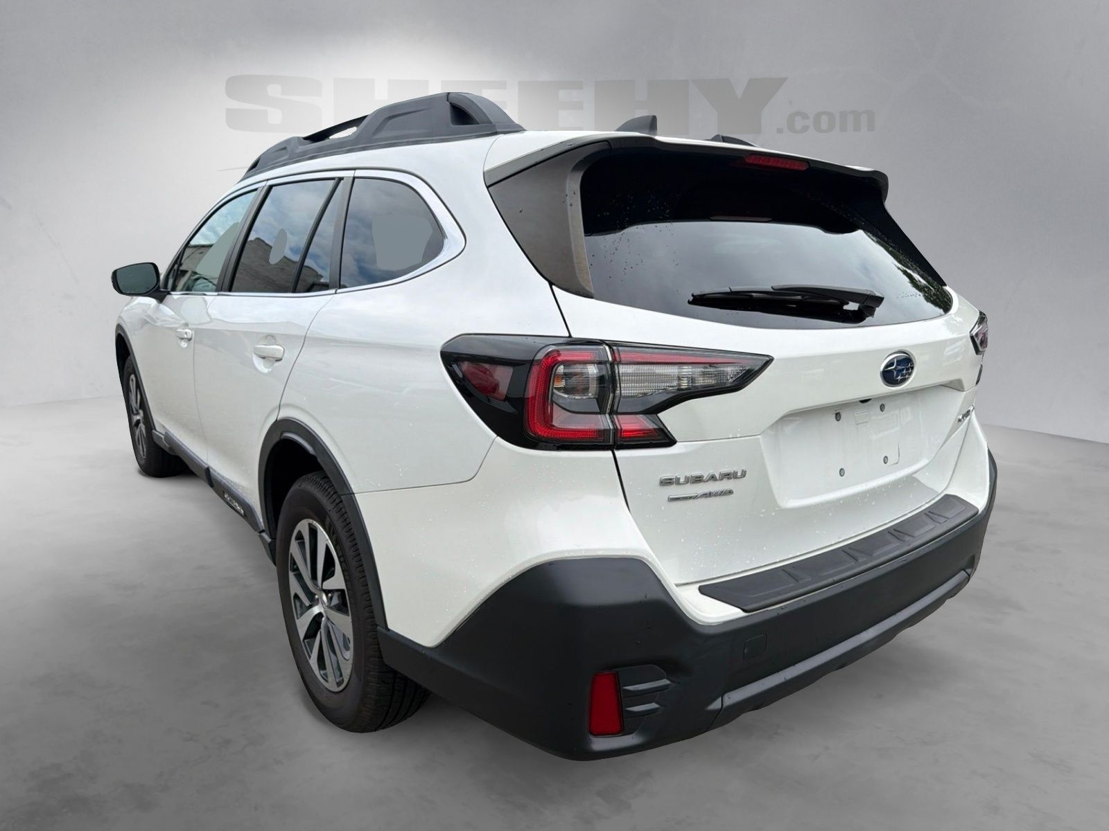 Used 2021 Crystal White Pearl Subaru Premium image 14
