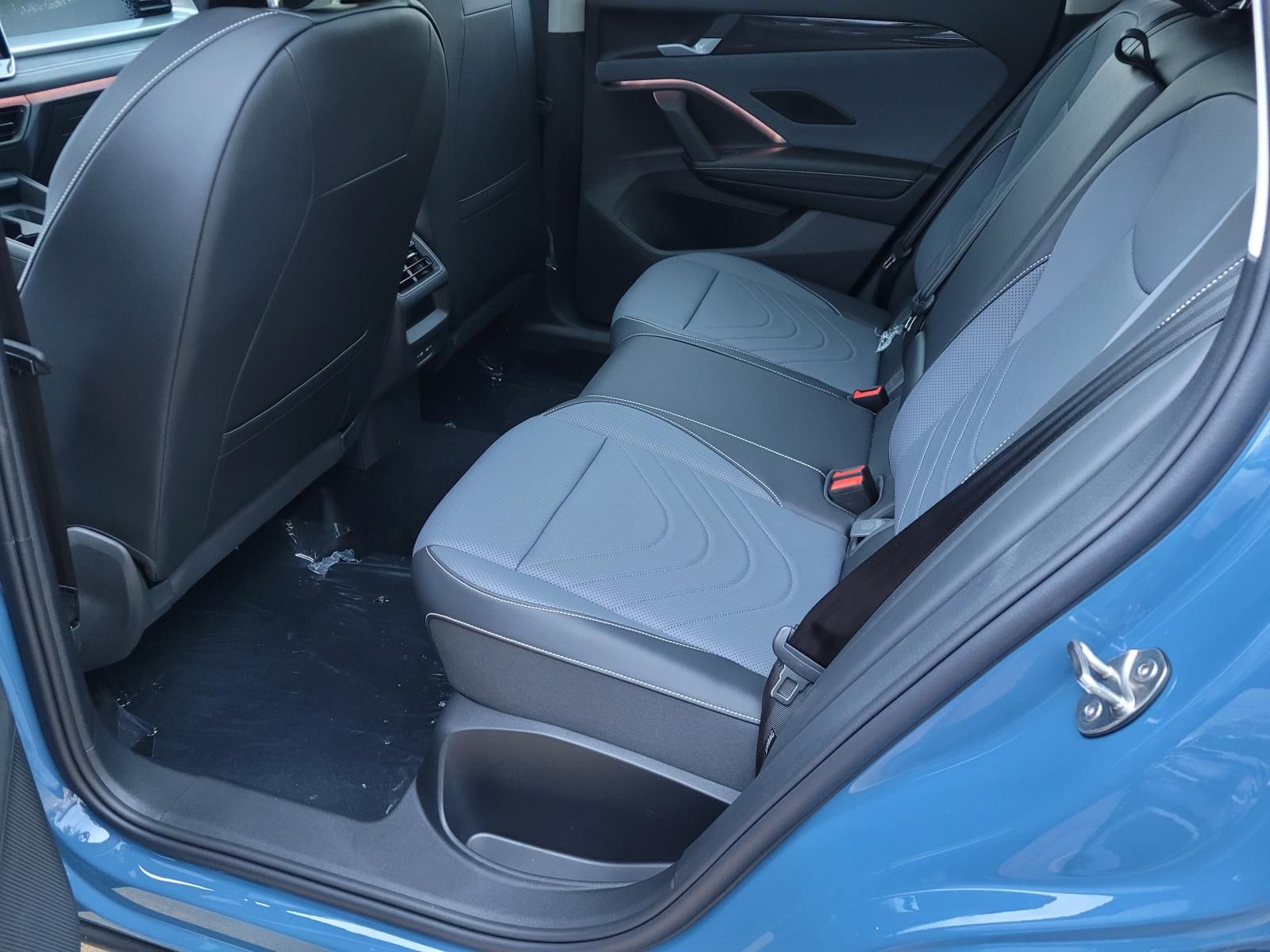 new 2026 Volkswagen Tiguan car, priced at $33,577
