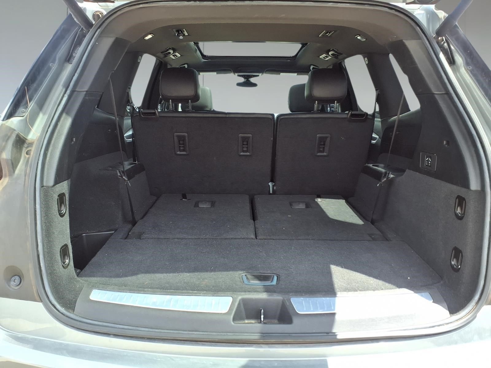 2023 Cadillac XT6 Luxury Silver at Tom Peacock Cadillac