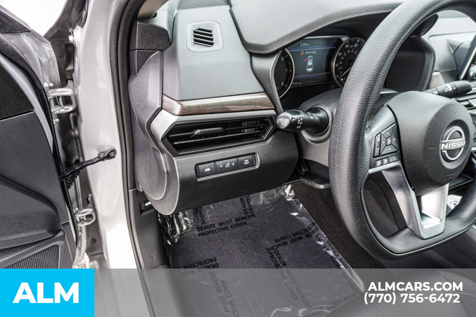 Used 2024 Silver Nissan 2.5 SV image 36