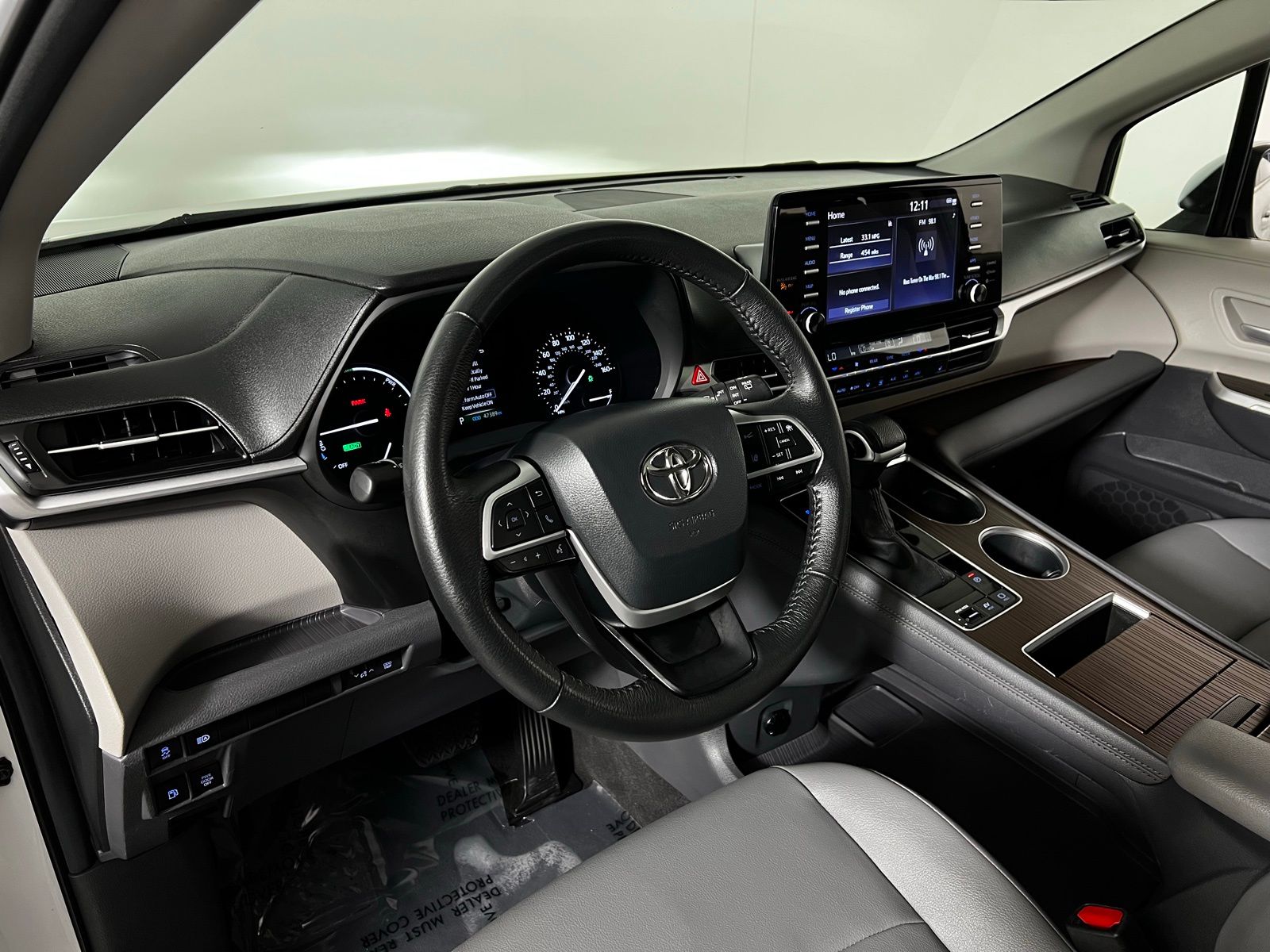 Thumbnail: 2024 Toyota Sienna - 12