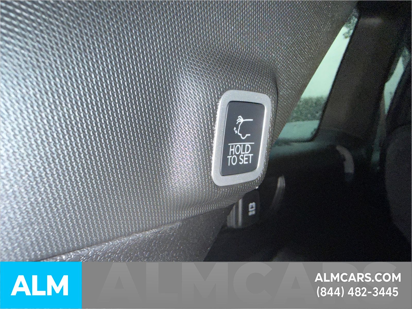 Used 2025 Silver Zynith Jeep Limited image 12
