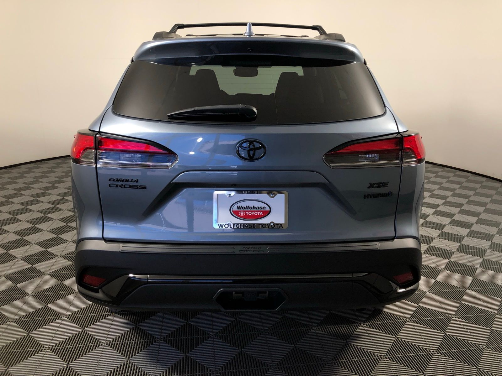 2025 Toyota Corolla Cross XSE 6