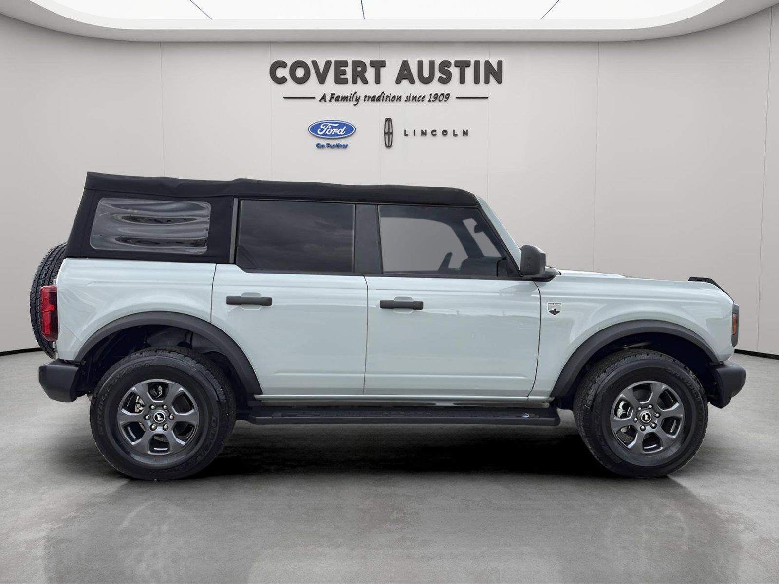 Used Car 2022 Ford Bronco  Big Bend For Sale Under $40,000 In Austin, Texas