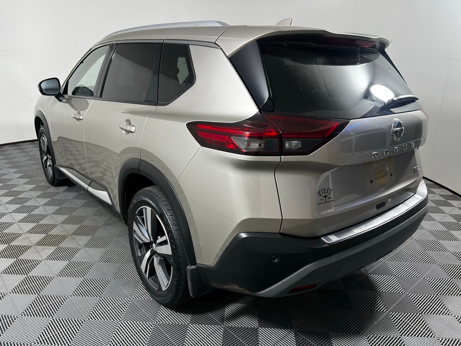 Thumbnail: 2021 Nissan Rogue - 7