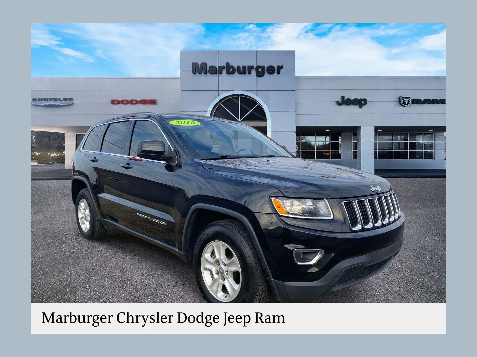 Brilliant Black Crystal Pearlcoat 2016 Jeep Grand Cherokee Laredo SUV / Crossover 4X2 8-Speed Automatic