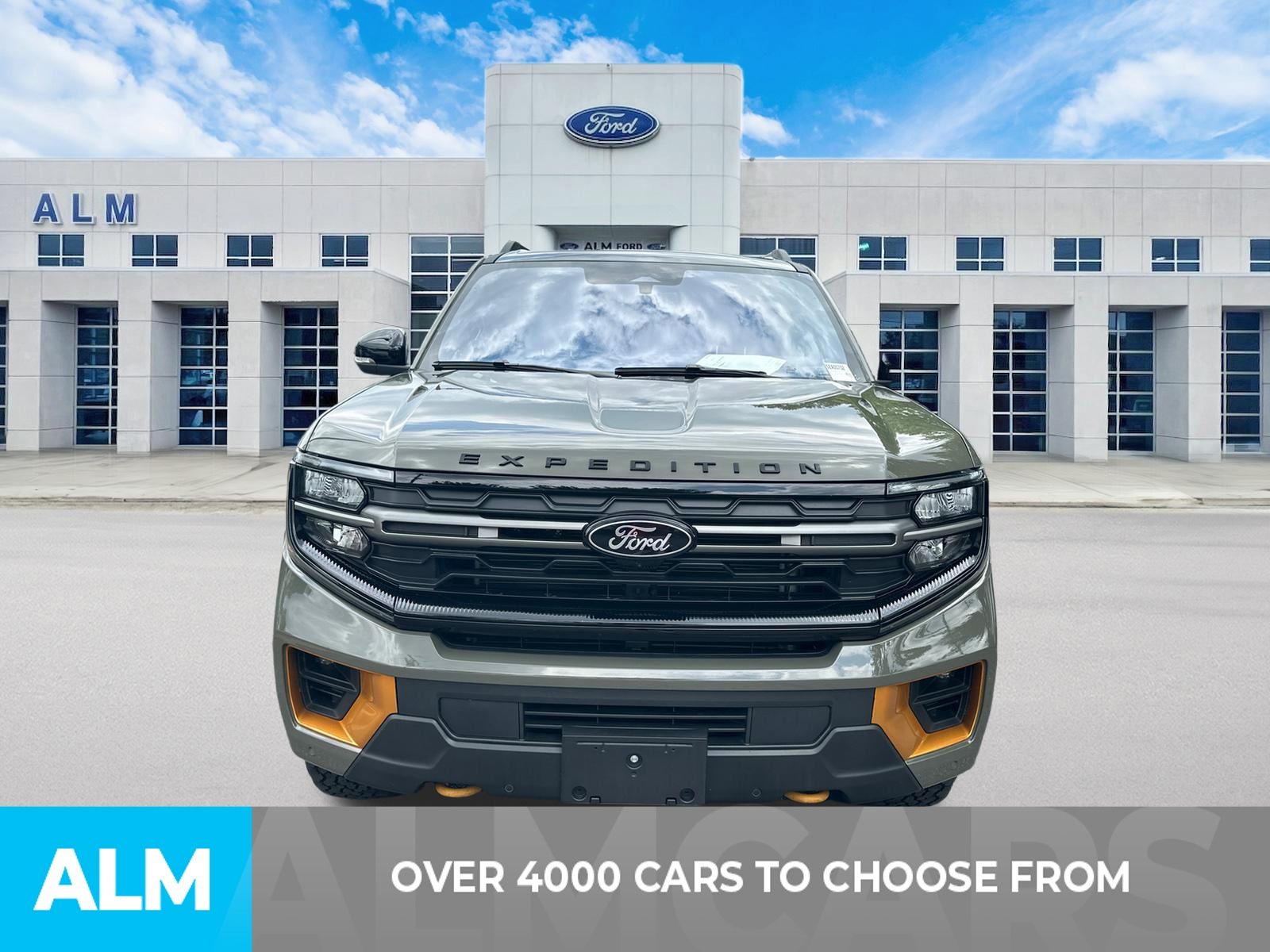 Used 2025 Green Ford Tremor image 2