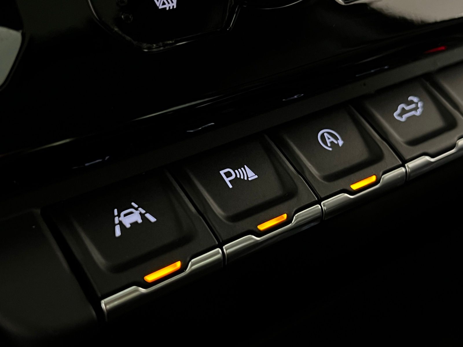 Thumbnail: 2023 GMC Sierra 1500 - 21