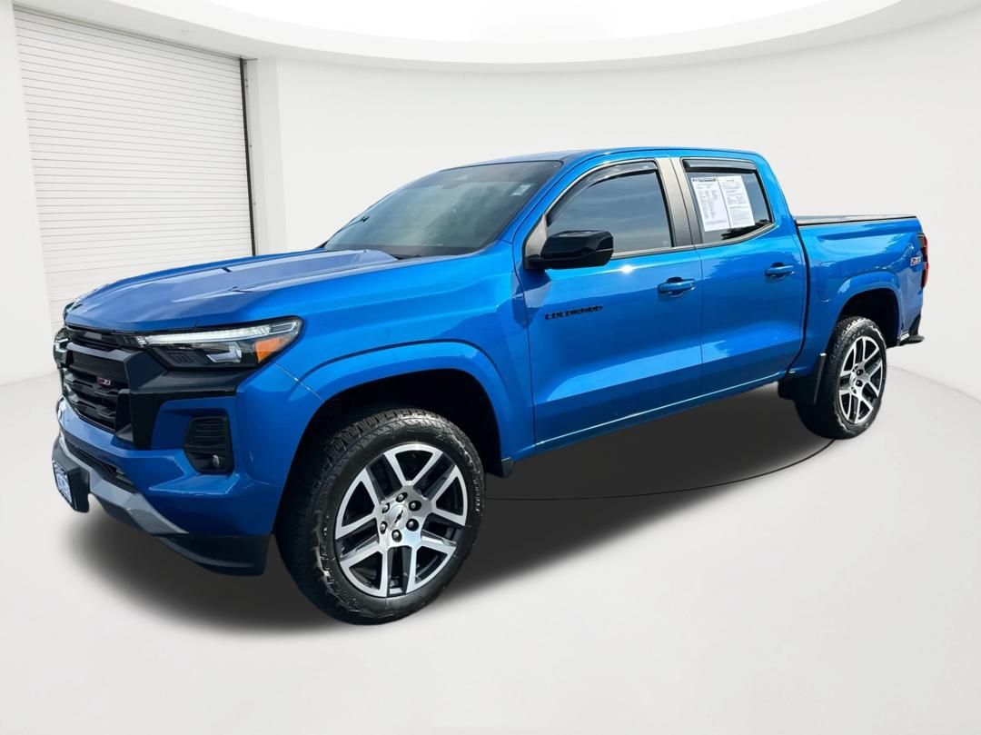 Glacier Blue Metallic 2023 Chevrolet Colorado Pickup Truck Four-Wheel Drive 8-Speed Automatic