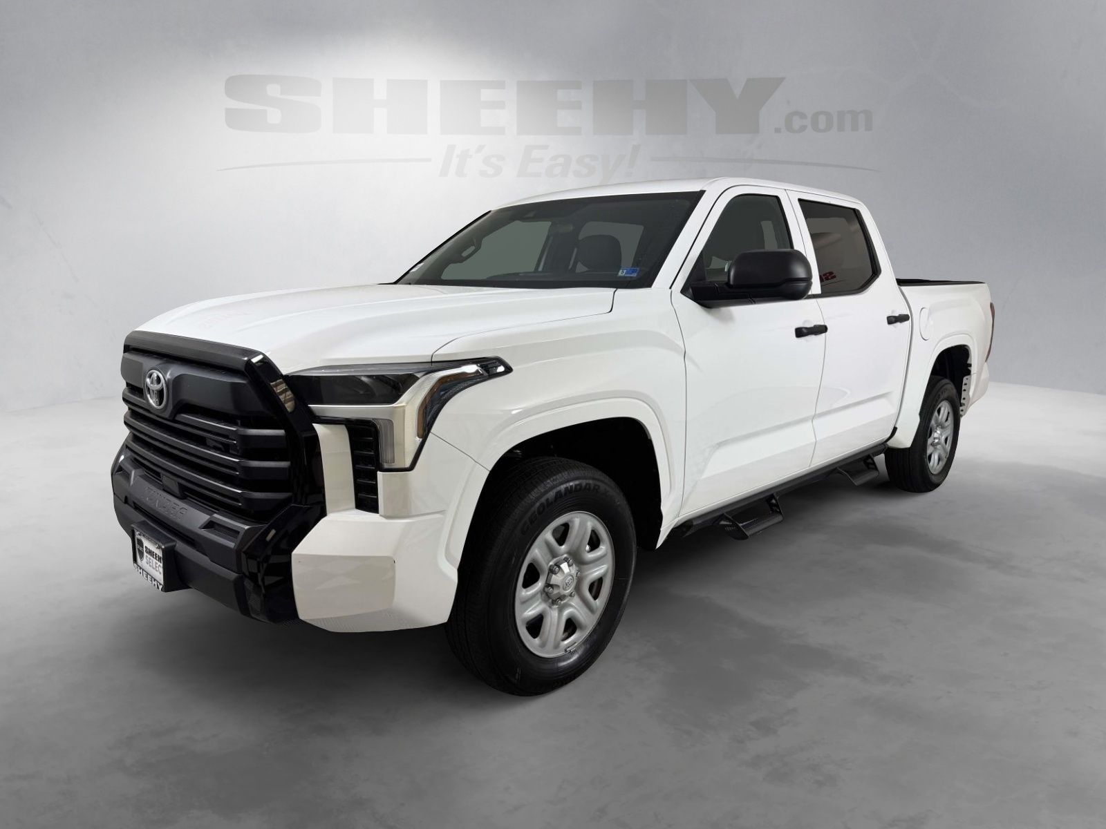 Used 2025 White Toyota SR image 14