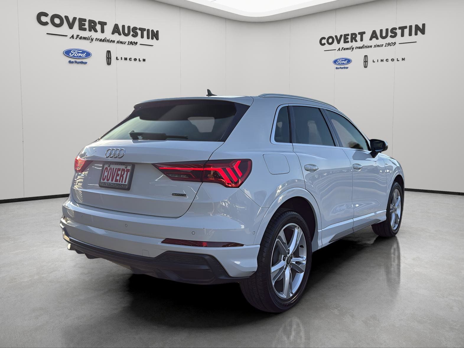 Used Car 2020 Audi Q3  Premium S Line For Sale Under $25,000 In Austin, Texas