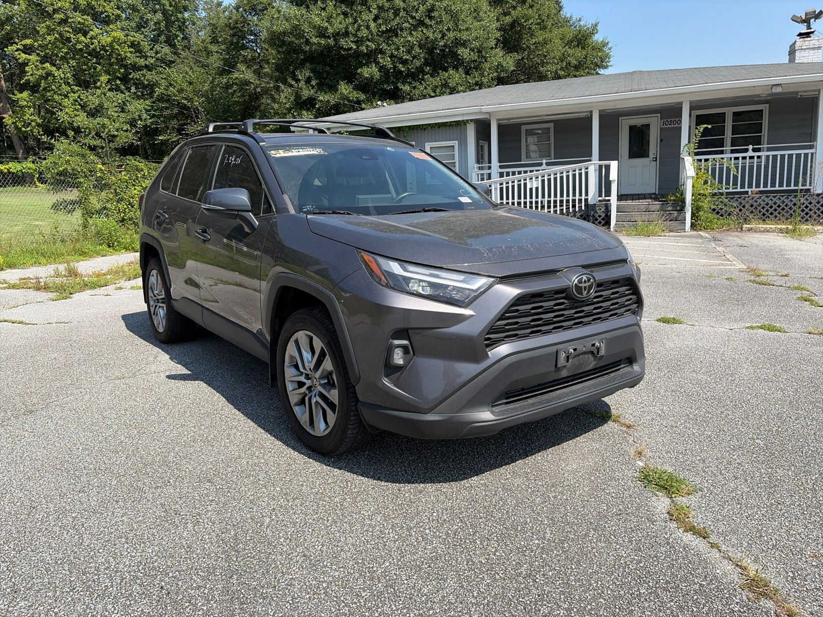 2022 Toyota RAV4 XLE Premium - Photo 8
