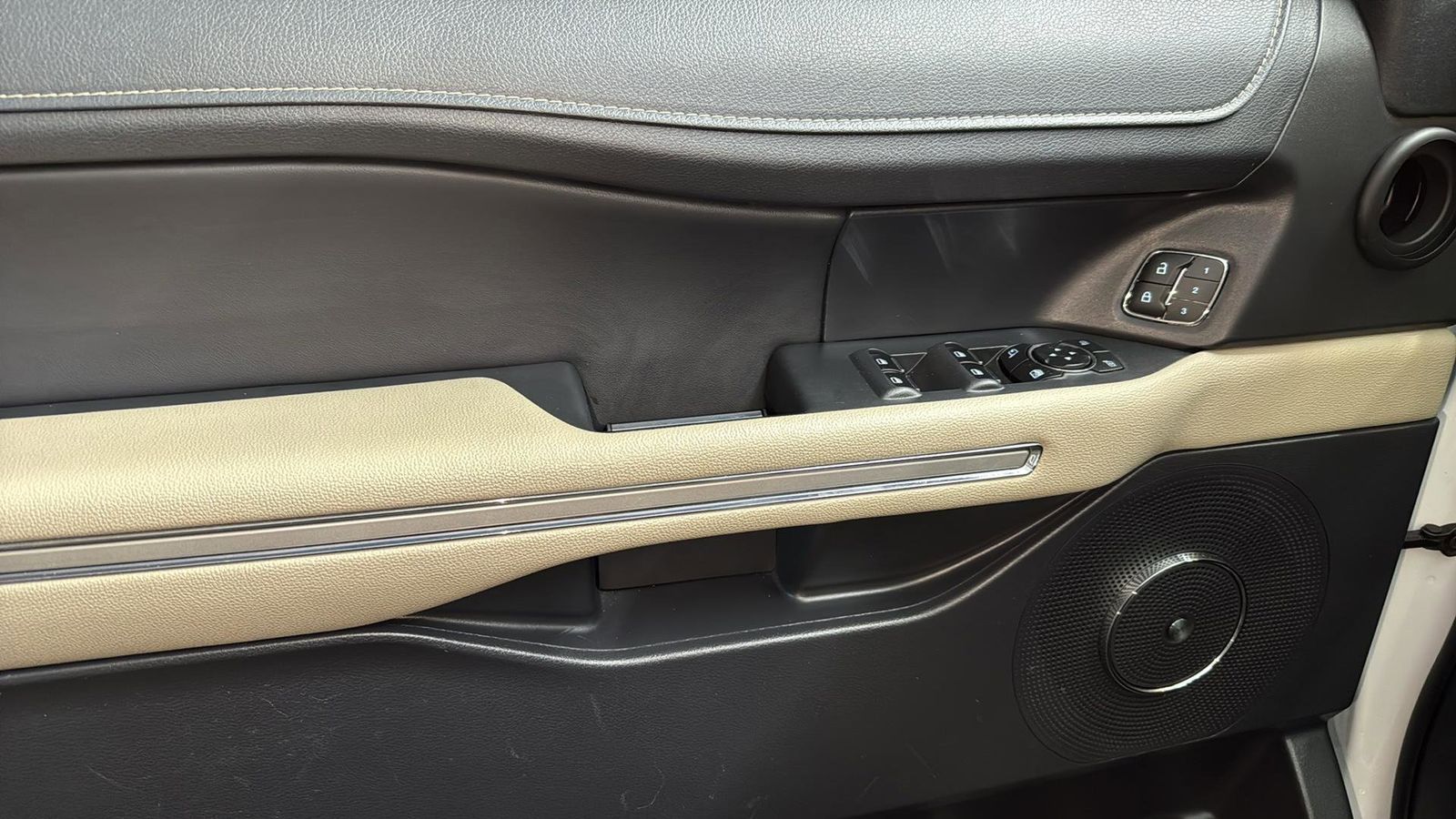 Used Car 2024 Ford Expedition Max  Limited For Sale Under $60,000 In Austin, Texas