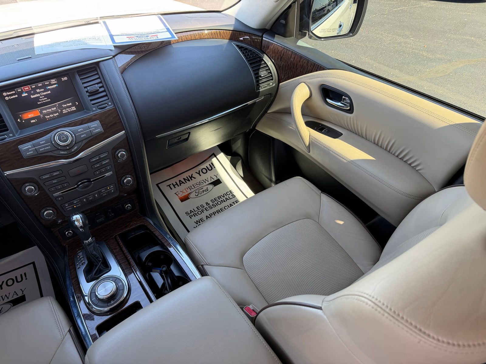 2020 Nissan Armada image 18