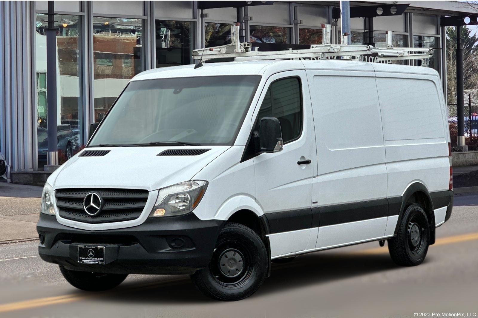 2016 Mercedes-Benz Sprinter 2500 144 WB High Roof's photo