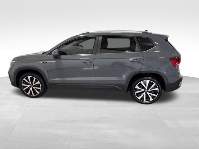 Used Car 2022 Volkswagen Taos  1.5t Se For Sale Under $20,000 In Austin, Texas