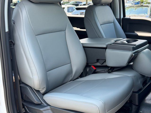 New 2026 Oxford White Ford XL image 11