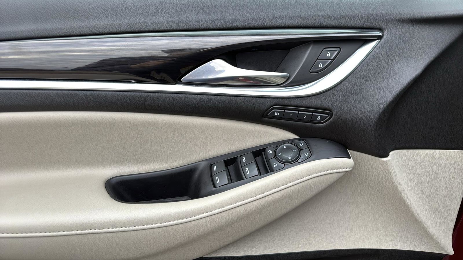 Used Car 2021 Buick Enclave  Premium Group For Sale Under $25,000 In Austin, Texas