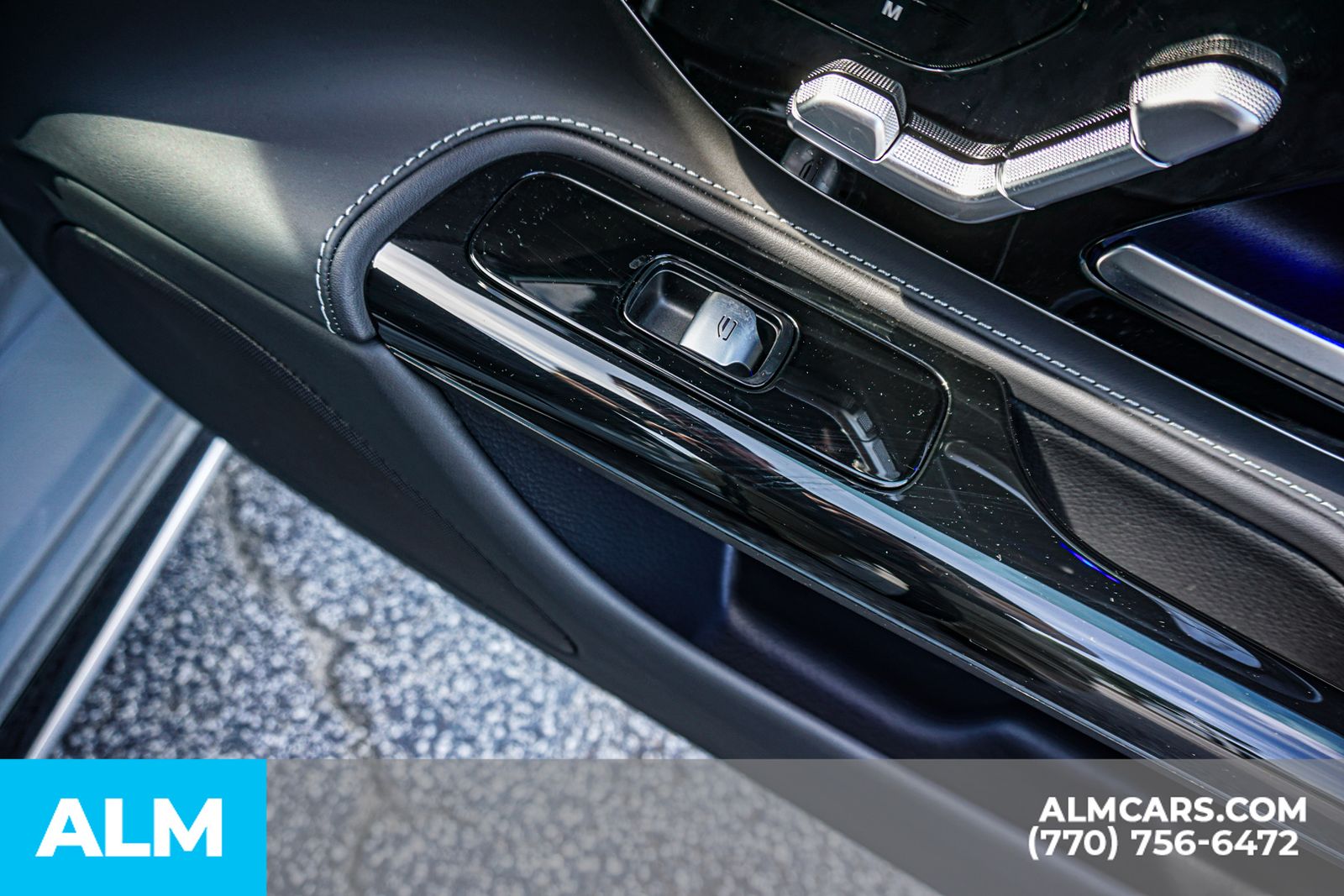 Used 2023  Mercedes-Benz SL 43 AMG® image 39