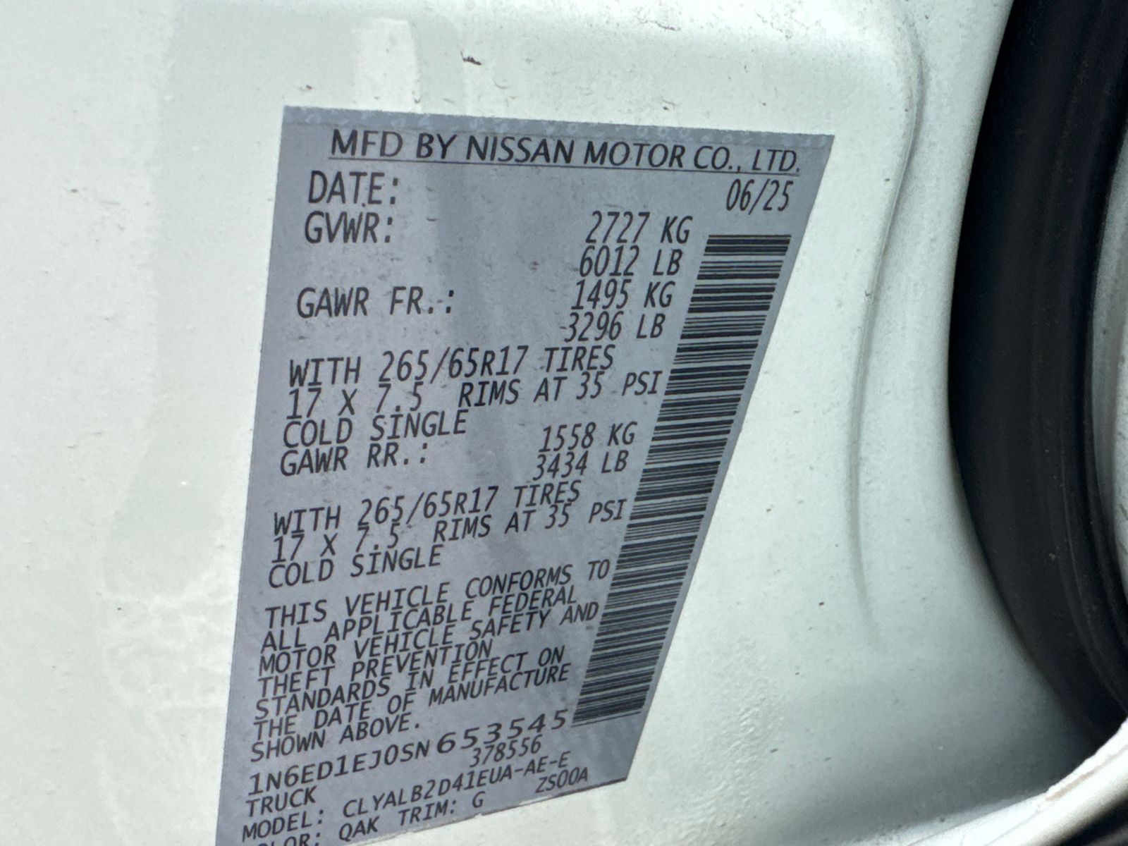 Used 2025 White Nissan SV image 30