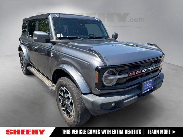 2022 Ford Bronco Outer Banks 4x4's photo