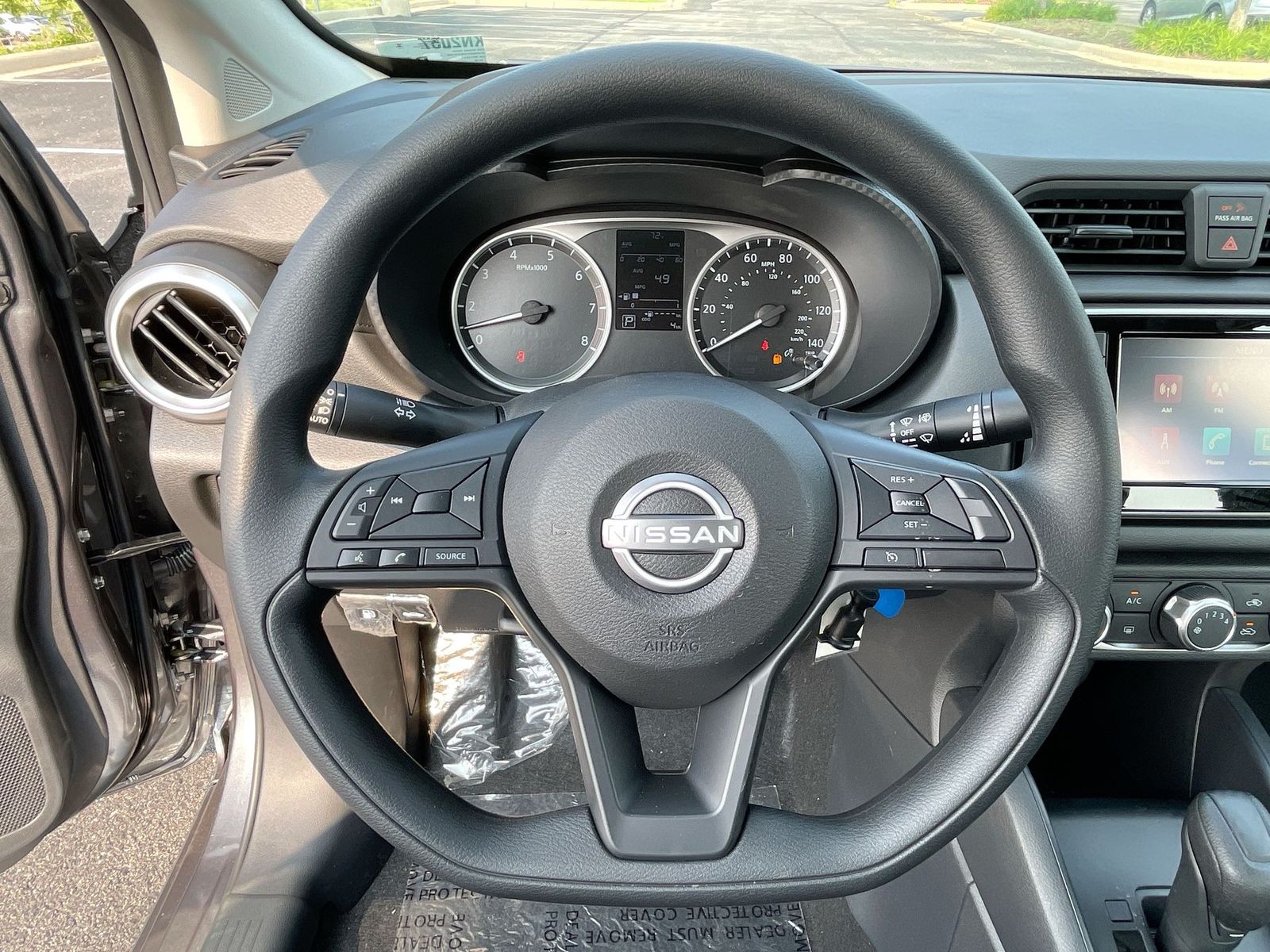 2024 Nissan Versa 1.6 S 11