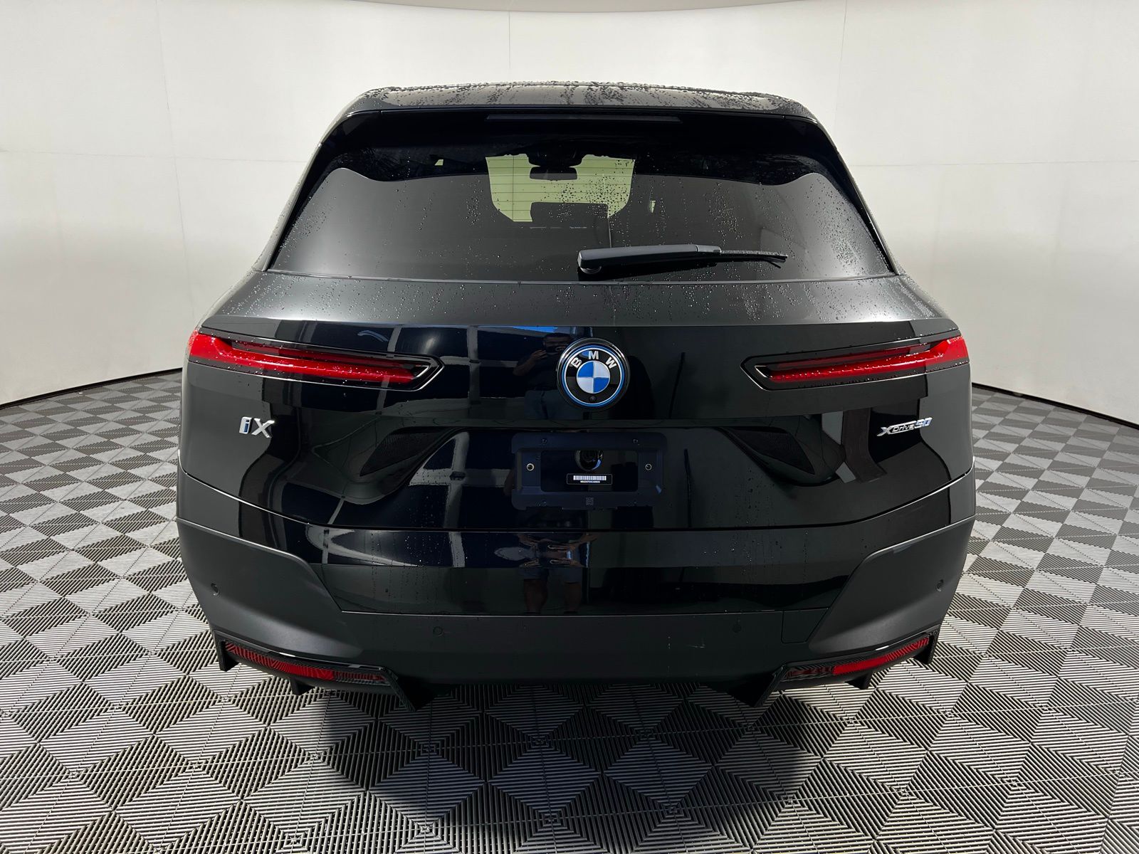 Thumbnail: 2024 BMW iX - 6