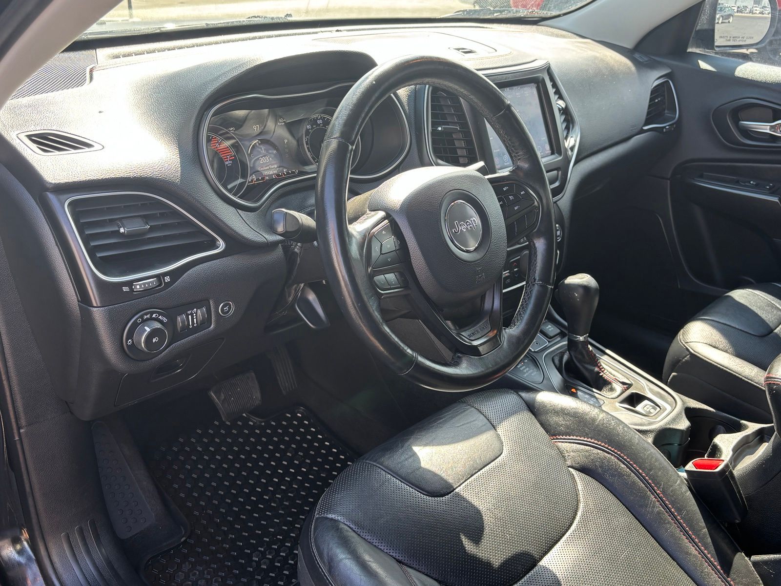 Used 2019 Jeep Cherokee SUV