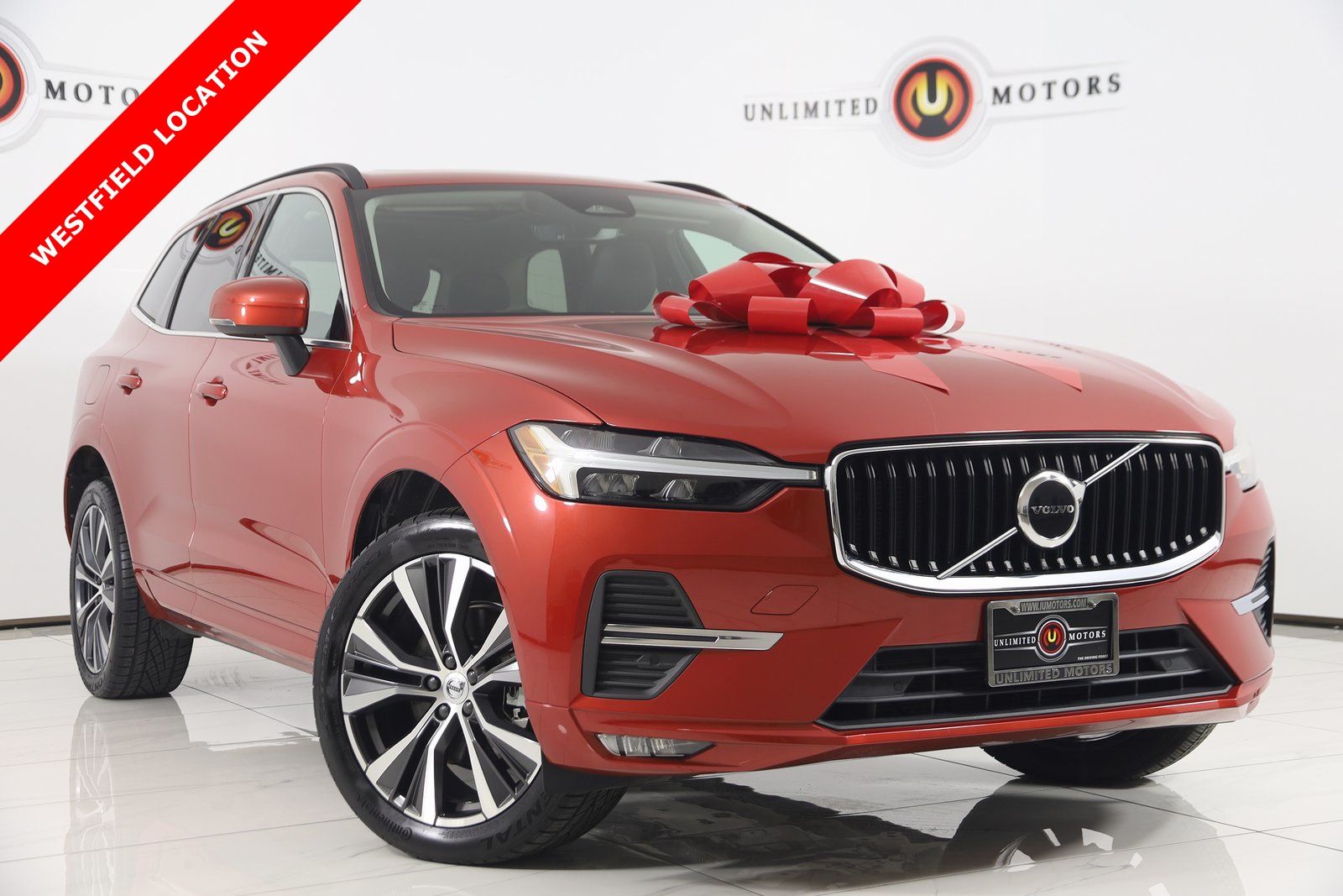 2022 Volvo XC60 B5 Momentum FWD